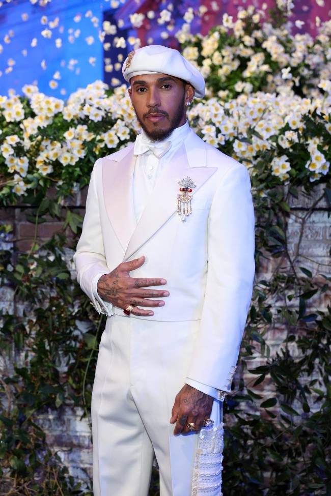 The 2025 Met Gala Celebrating “Superfine: Tailoring Black Style” – Inside Lewis Hamilton veste Wales Bonner
