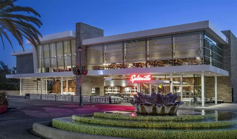Splitsville Luxury Lanes no Downtown Disney District Splitsville Luxury Lanes no Downtown Disney District