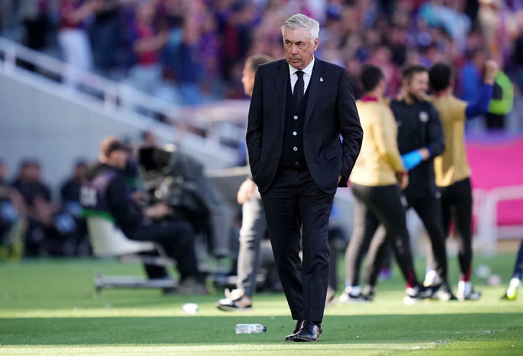 Bom de bola e de moda: novo técnico da seleção bra...