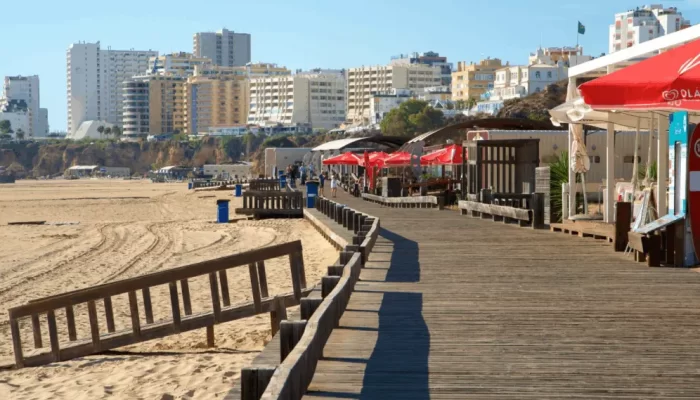 Cidades vizinhas para bate e volta saindo de Lagos