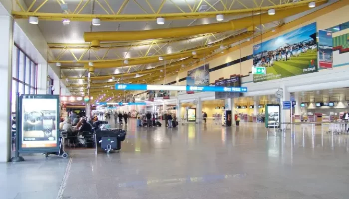 Como ir do aeroporto de Portimão até o centro e hotel