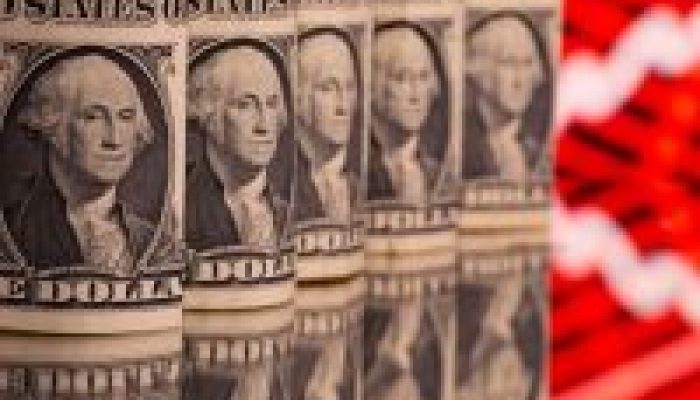 Ibovespa renova máxima histórica com falas de Galípolo; dólar cai a R$ 5,65